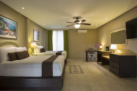 Junior Suite, 2 Double Beds | Bathroom | Shower, towels