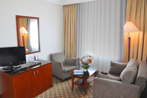 Premium bedding, minibar, in-room safe, individually furnished