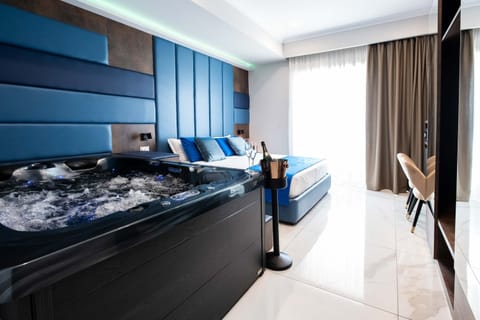 Luxury Room, Private Pool, Sea View | Egyptian cotton sheets, premium bedding, down comforters