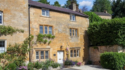 Cottage Front, Sage Cottage, Bolthole Retreats
