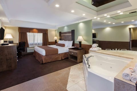 Family Suite, Multiple Beds, Non Smoking | In-room safe, desk, blackout drapes, iron/ironing board