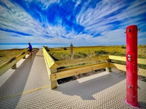 Condo, 3 Bedrooms | Property grounds