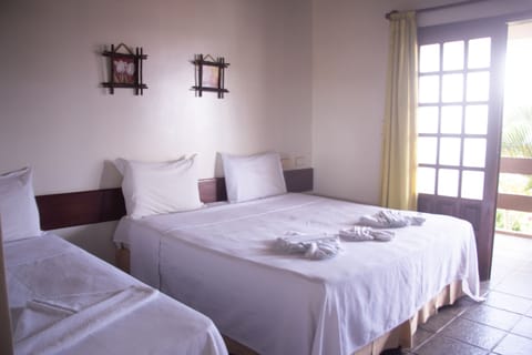 Junior Suite, Multiple Beds | Premium bedding, individually decorated, individually furnished, desk