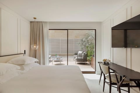 Room, 1 King Bed, Terrace (Garden Side) | Premium bedding, down comforters, minibar, in-room safe