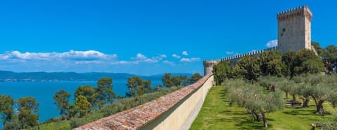 The view of the lake near the castle.