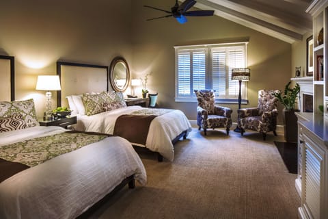 Grand Room, 2 Queen Beds | Premium bedding, down comforters, pillowtop beds, minibar