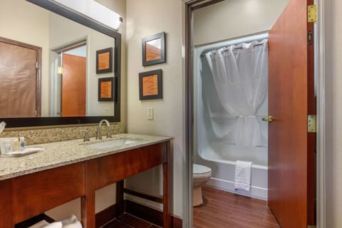 Suite, Non Smoking | Bathroom | Combined shower/tub, deep soaking tub, free toiletries, hair dryer