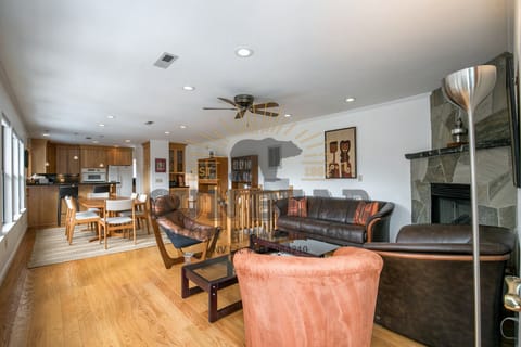 Upstairs living room