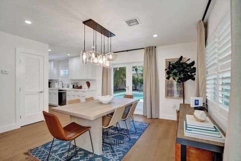 Villa 5 (1/1 unit) Dining room very large and can double as the perfect work-from-home spot (2000Mbps internet!!)