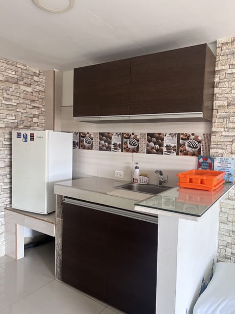 Standard Studio | Private kitchen | Mini-fridge, blender, cookware/dishes/utensils