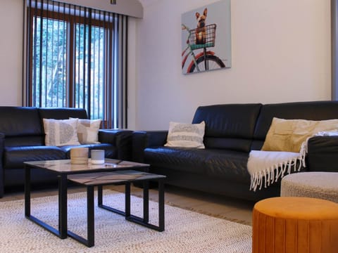 Bungalow | Living area