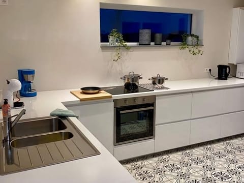 House | Private kitchen