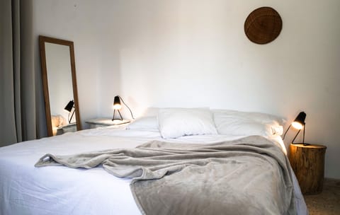 Room | In-room safe, iron/ironing board, free WiFi, bed sheets