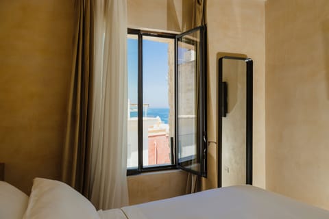 Standard Room, Sea View | Water view