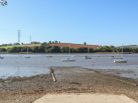 Cottage | Miscellaneous