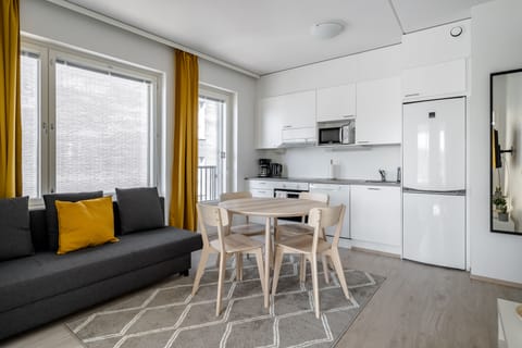 Standard Apartment, 2 Bedrooms | In-room dining