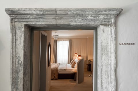 Design Double Room | Minibar, in-room safe, individually decorated, individually furnished