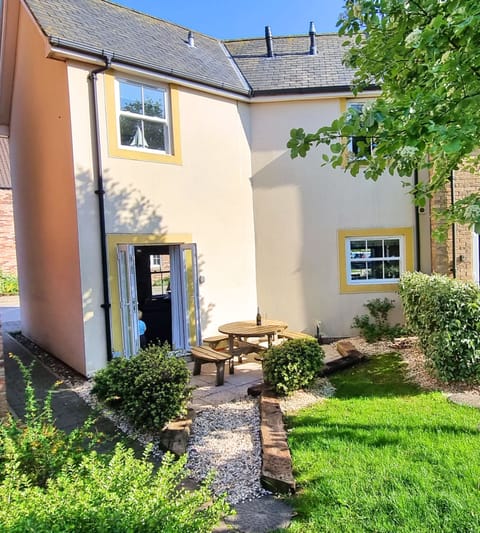 The patio at the rear of corner cottage