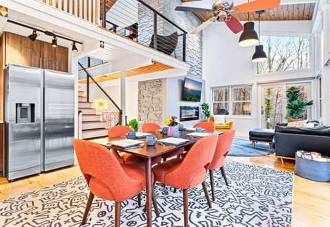 The Dining Table with Comfortable Chairs Seats 6