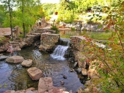 Strawberry Hotsprings 