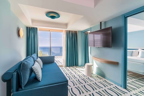 Junior Suite, Sea View | In-room safe, iron/ironing board, free WiFi, bed sheets