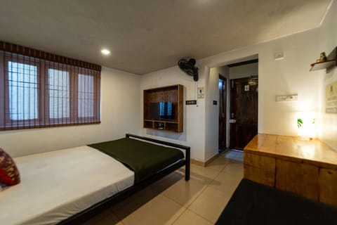 Deluxe Villa | Egyptian cotton sheets, premium bedding, free WiFi, bed sheets