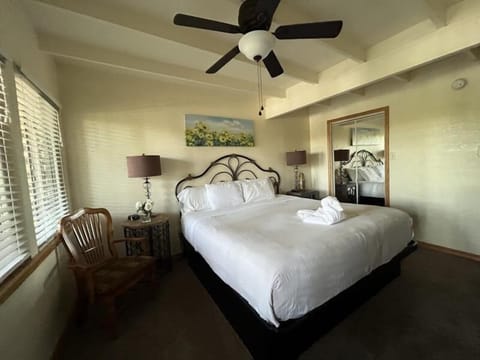 Cottage, 2 Bedrooms | 2 bedrooms, iron/ironing board, free WiFi