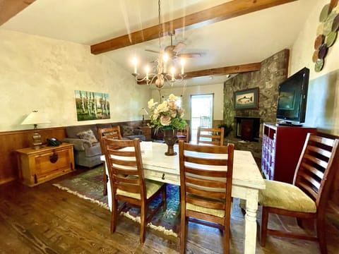 Dining Room, Dining Table, Furniture, Indoors, Table