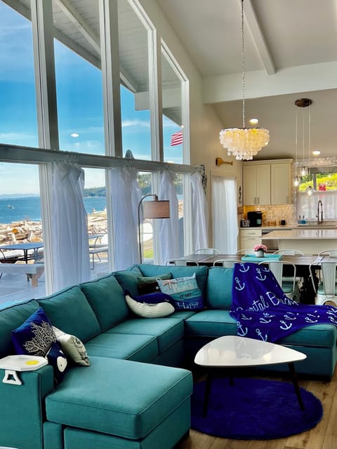 Queen sleeper sectional sofa with foam mattress from Sleepers in Seattle.