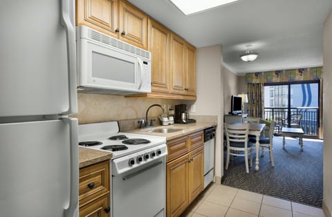 South Tower Angle Ocean View One Bedroom Condo | Private kitchen | Mini-fridge, microwave, coffee/tea maker, reusable coffee/tea filters