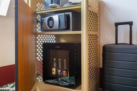 Minibar