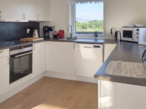 House | Private kitchen