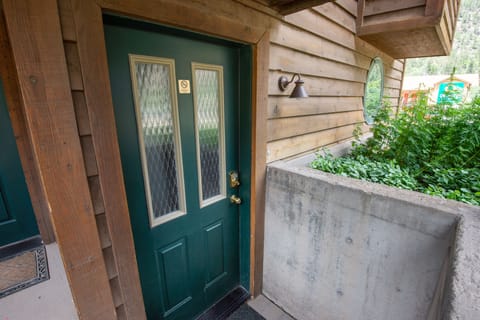 Front door, this is a downstairs unit, with ~4 steps to get to the unit.