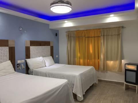 Basic Double Room | Minibar, in-room safe, free WiFi, bed sheets