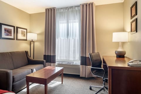 Suite, Non Smoking | Desk, laptop workspace, blackout drapes, iron/ironing board