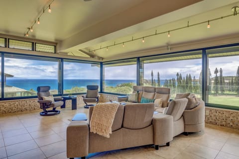 Villa, 3 Bedrooms, Balcony, Ocean View (KRV-722) | Living area | TV