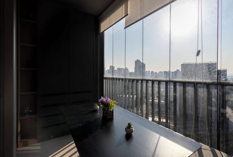 Executive Studio (VT 1616 Studio A 18VCG.2C.W - 517552) | Balcony