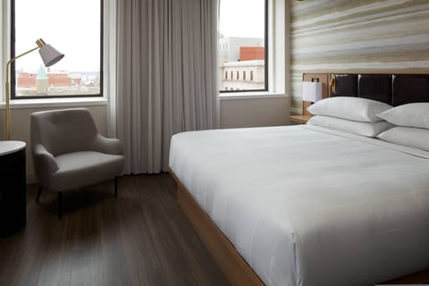 Room, 1 King Bed, City View | Premium bedding, in-room safe, desk, blackout drapes