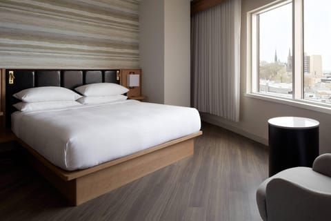 Suite, 1 Bedroom | Premium bedding, in-room safe, desk, blackout drapes