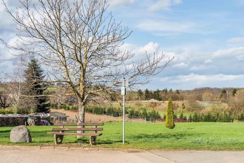 Surroundings [summer] (1-5 km)