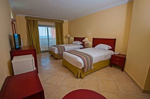 Standard Double Room, Balcony | Premium bedding, minibar, blackout drapes, bed sheets