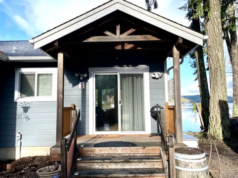 c64102d7-9596-4560-90c4-3e7c4c03b6c7