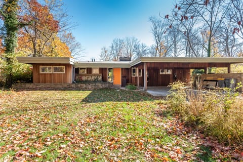 Welcome to my listing!