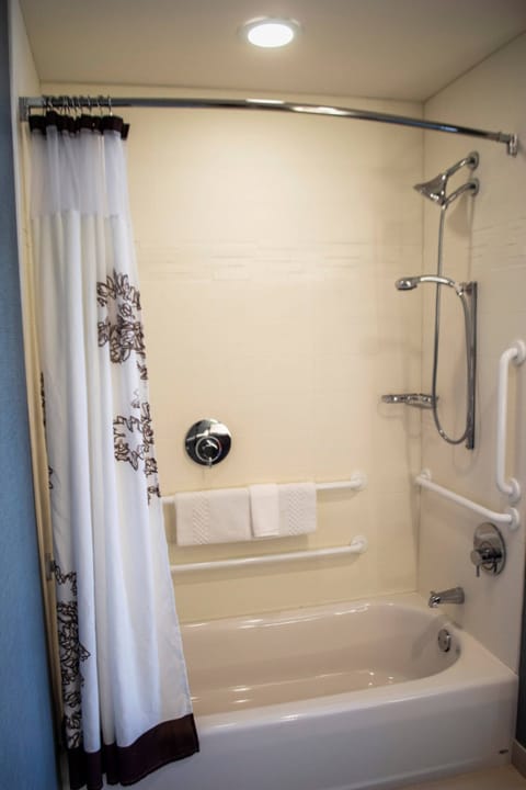 Suite, 1 Bedroom | Bathroom | Shower, towels