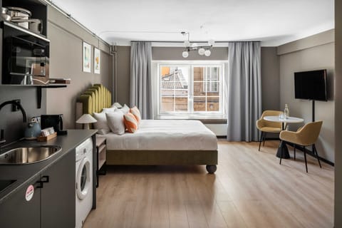 Superior Studio | Premium bedding, in-room safe, individually furnished