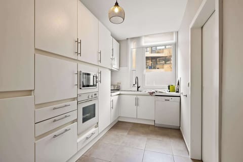 Fully installed kitchen