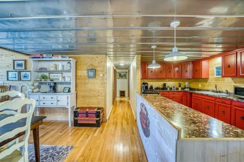 Coffee bar and family games provided