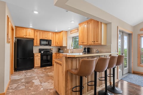 Counter Seating with additional seating at the table