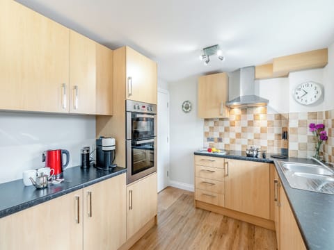 Kitchen | Anne’s Cottage, New Mills