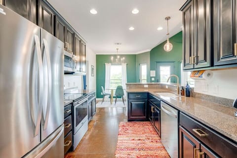 Fully stocked kitchen